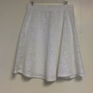Francesca’s White Lace Skirt